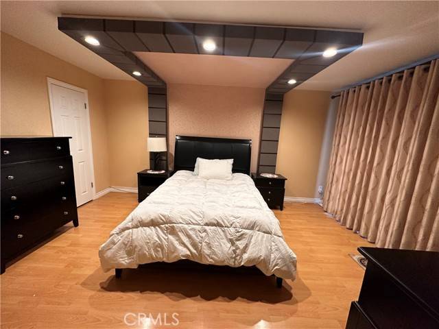 Glendale, CA 91206,605 N Louise Street #106