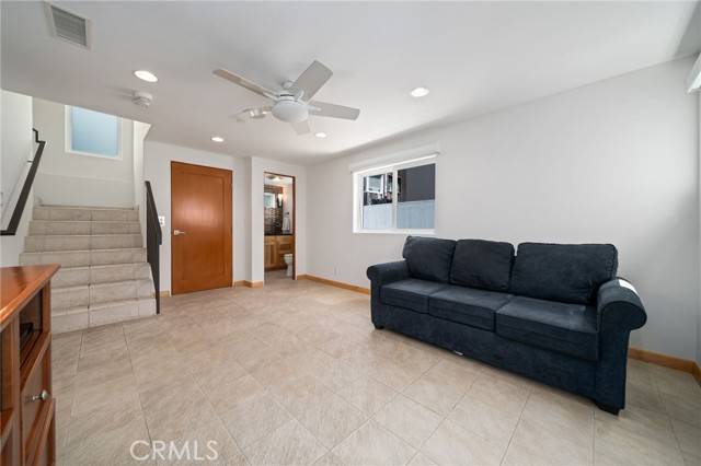 Manhattan Beach, CA 90266,210 El Porto Street