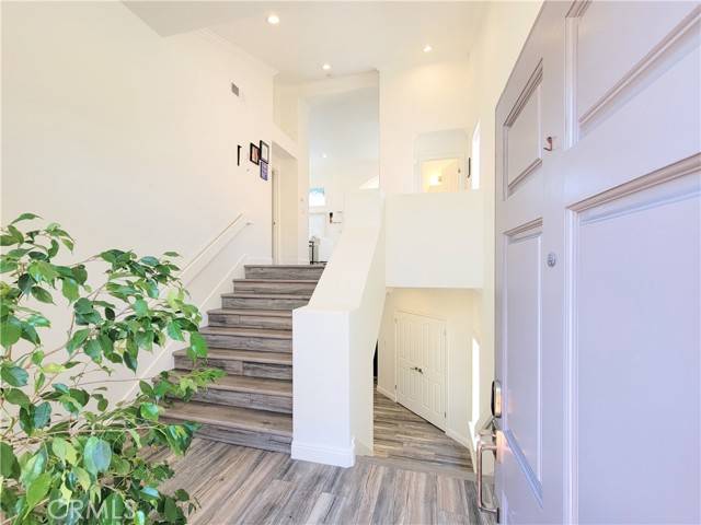 Long Beach, CA 90803,5532 Spinnaker Bay Drive