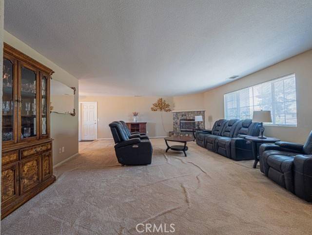 Apple Valley, CA 92307,14559 Temecula Road