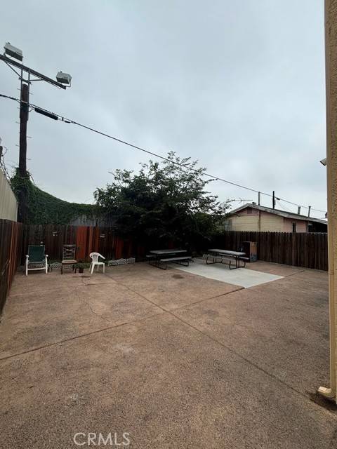 Los Angeles, CA 90011,1361 E 33rd Street