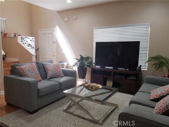 Hawaiian Gardens, CA 90716,22023 Hawaiian Avenue #B