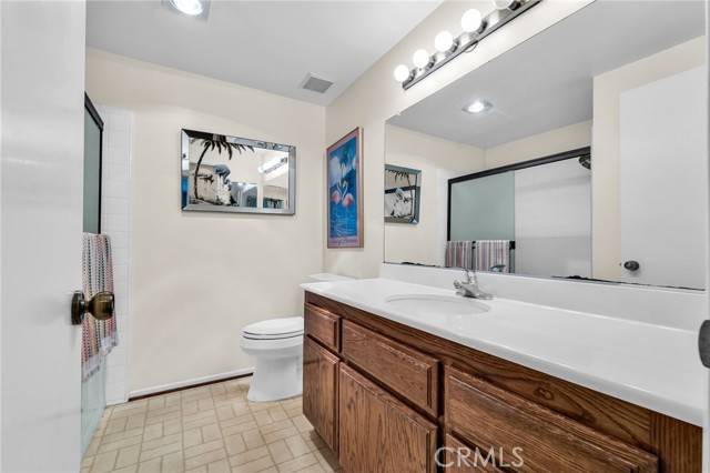 San Pedro, CA 90731,910 S Leland Street #2