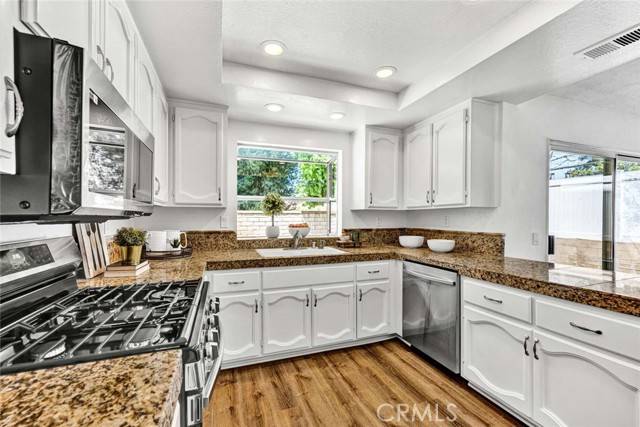 Corona, CA 92882,3031 Mountainside Drive