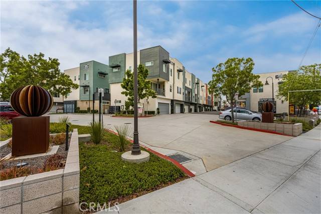 Bellflower, CA 90706,9916 Artesia Boulevard #405