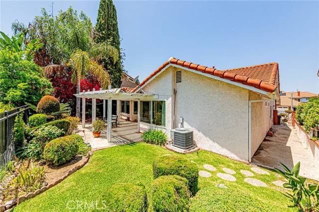 Fullerton, CA 92833,1736 Island Drive