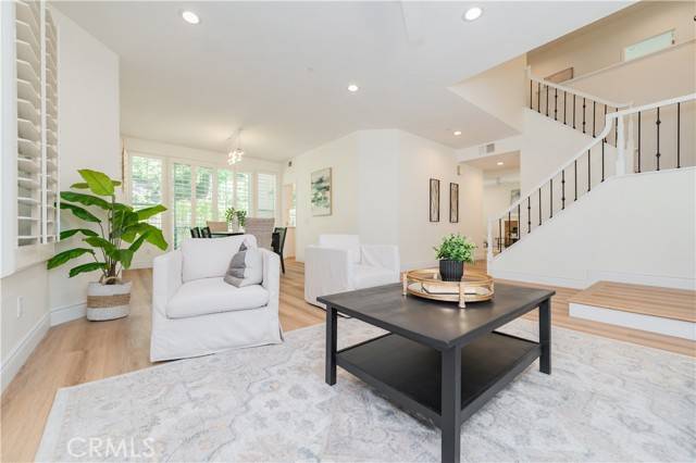 San Clemente, CA 92673,2115 Via Viejo