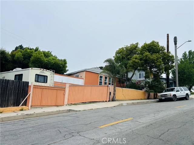 Inglewood, CA 90305,8415 West Boulevard