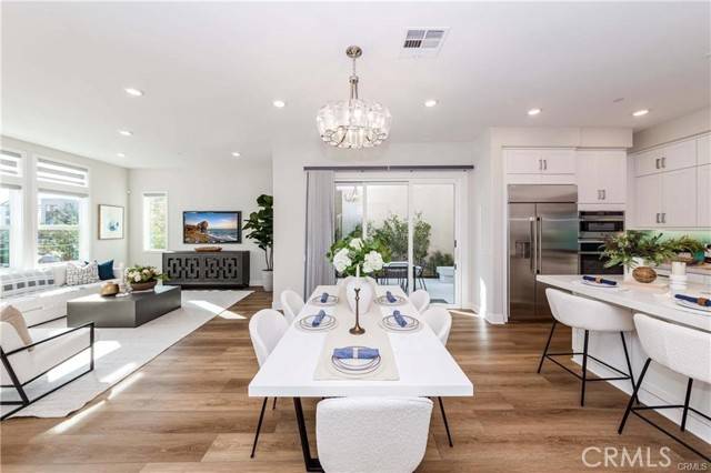 Irvine, CA 92618,105 Chorus