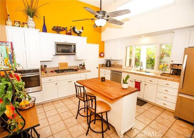 Lake Forest, CA 92630,22541 Lake Forest Lane