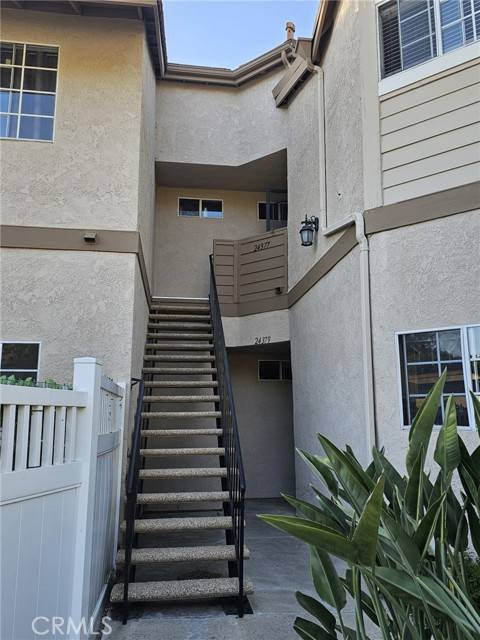Laguna Hills, CA 92653,24377 Larchmont Court #32