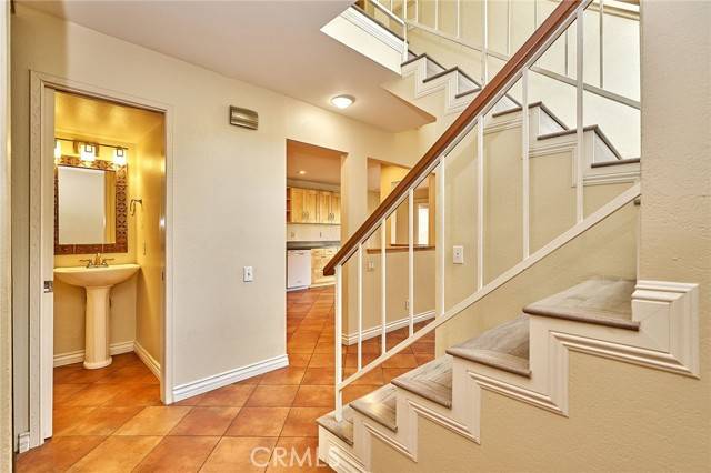 Yorba Linda, CA 92886,4725 Cardena