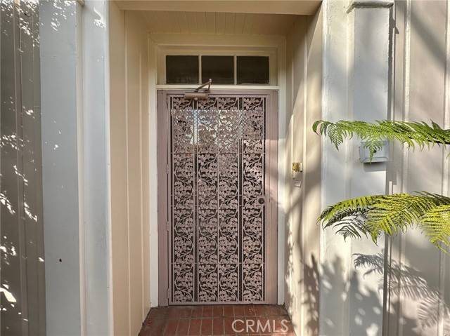 Beverly Hills, CA 90212,135 S Canon Drive