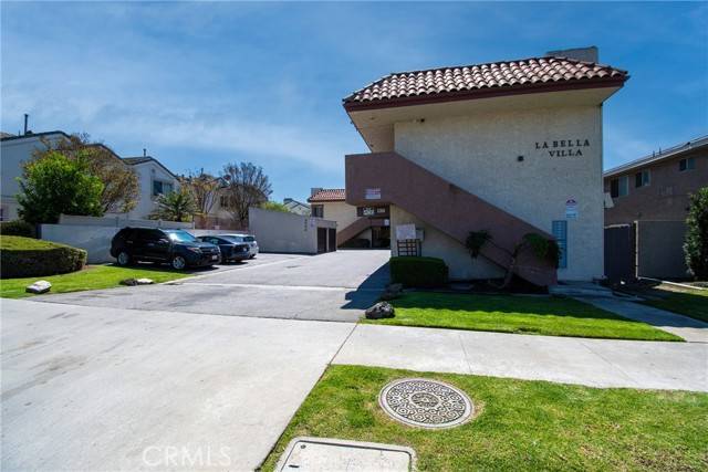 Anaheim, CA 92804,3300 W Orange Avenue