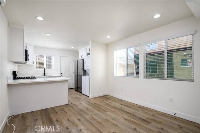 South Gate, CA 90280,2917 Liberty