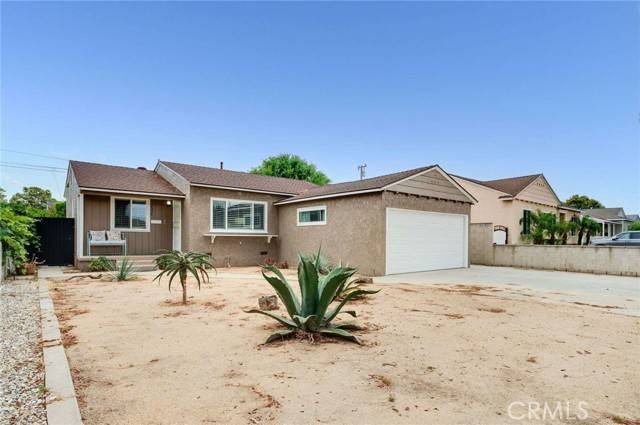 Lakewood, CA 90713,4334 Knoxville Avenue