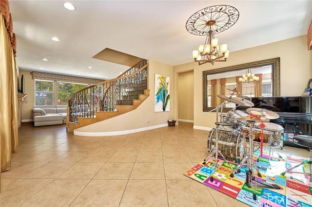 La Habra, CA 90631,524 S Petunia Street