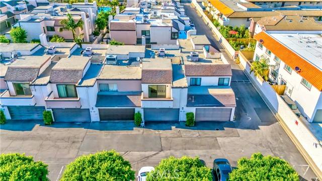 Cypress, CA 90630,9724 Walker Court #18