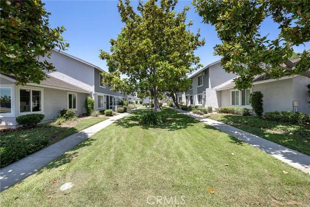 Placentia, CA 92870,2302 Cayuga Avenue
