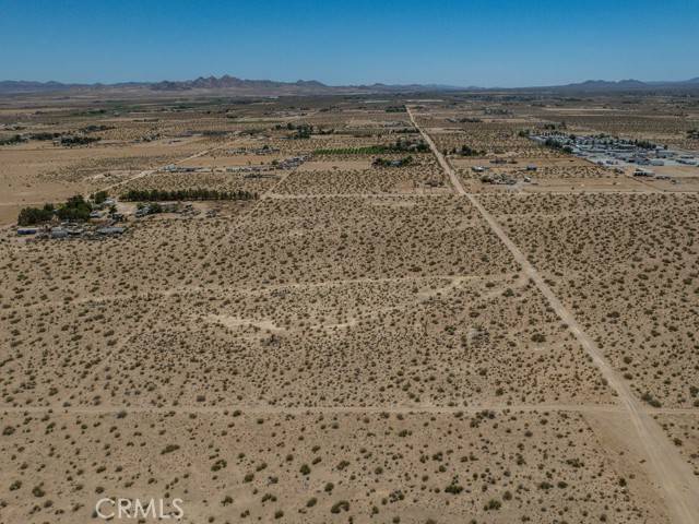 Lucerne Valley, CA 92356,33402 Sunset