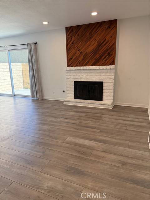 Fullerton, CA 92835,2750 Via Segovia #3
