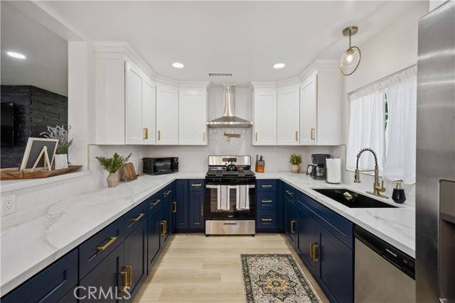 Santa Ana, CA 92701,1541 E Wellington Avenue