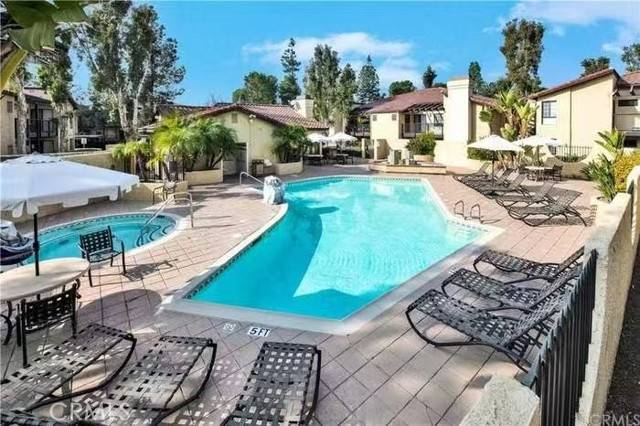 Laguna Hills, CA 92653,25521 Indian Hill Lane #E