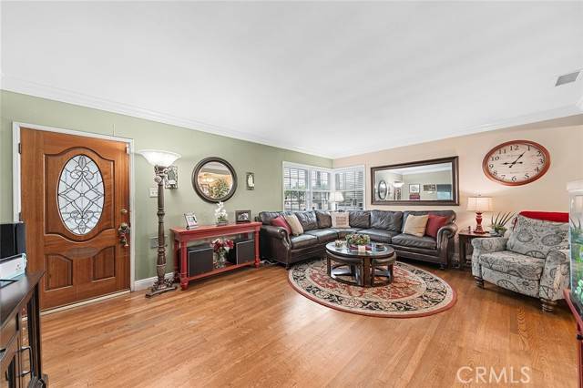 Long Beach, CA 90815,4303 E De Ora Way