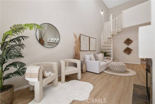 Huntington Beach, CA 92646,20171 Sealpoint Lane #207