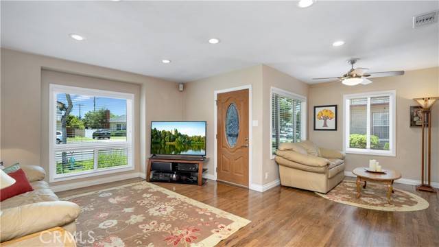 Long Beach, CA 90808,5215 E Monlaco Road