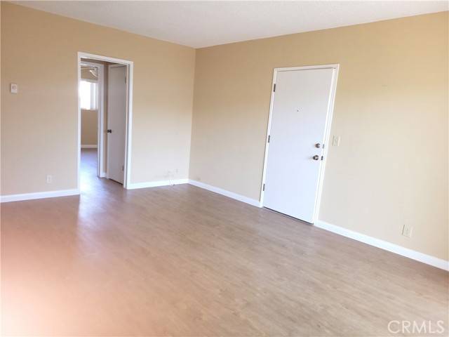 Seal Beach, CA 90740,417 Ocean Avenue #5