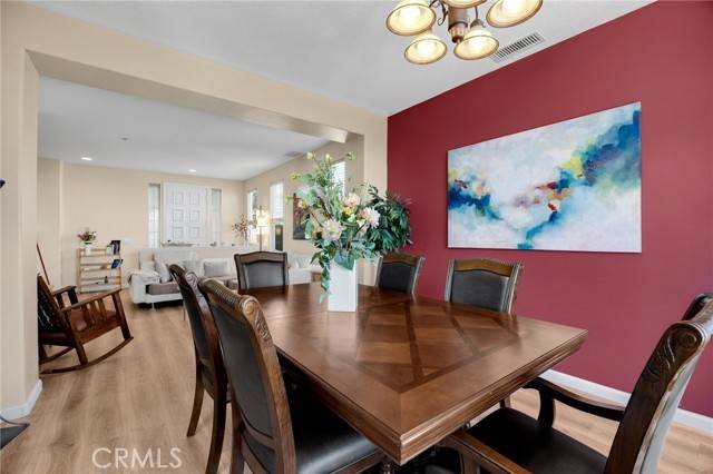 Brea, CA 92823,3667 Skylark Way