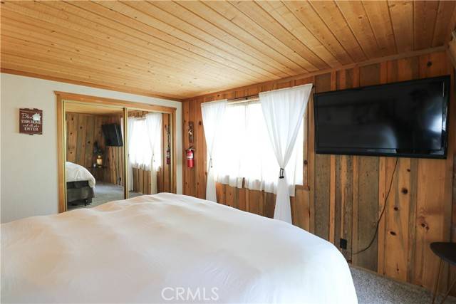 Big Bear City, CA 92314,437 Gold Mountain Drive