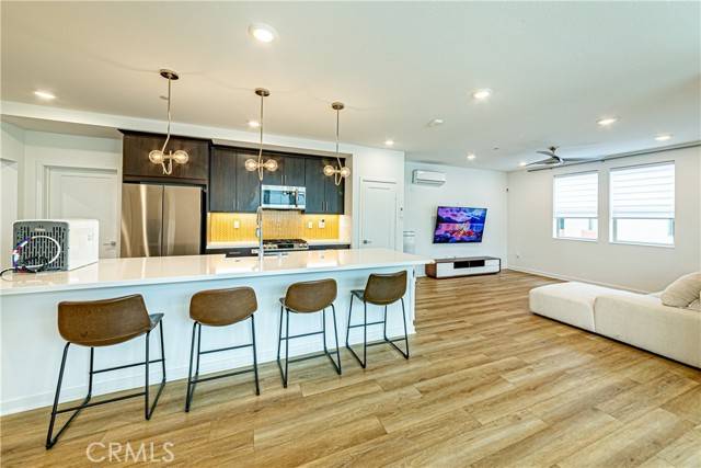 Covina, CA 91722,275 Pin Lane