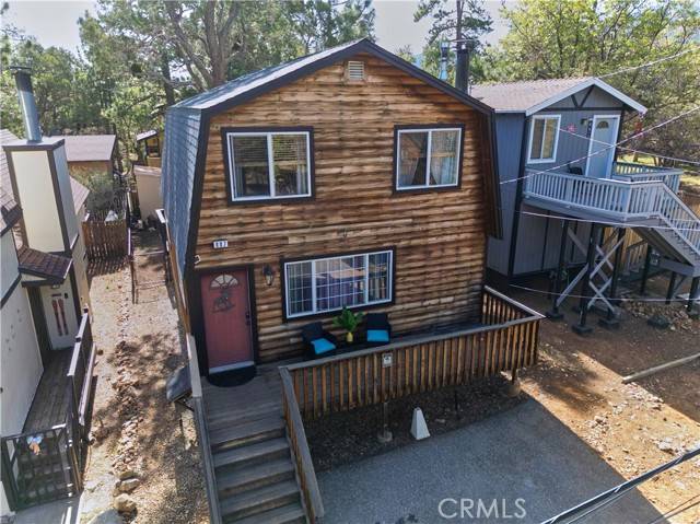 Sugarloaf, CA 92386,887 Vista Avenue