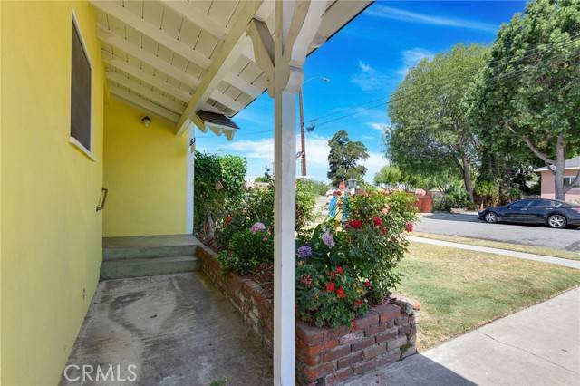 Bellflower, CA 90706,9206 Los Angeles Street