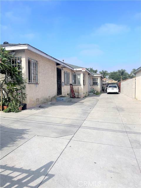 Lynwood, CA 90262,12241 Peach Street