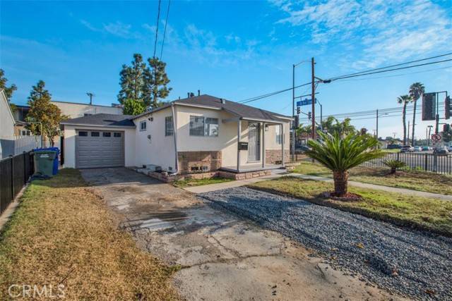 Downey, CA 90241,7369 Adwen Street