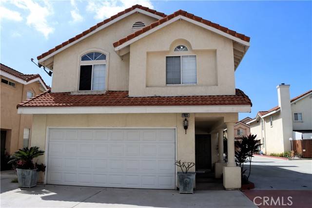 Bellflower, CA 90706,17033 Clark Avenue #11