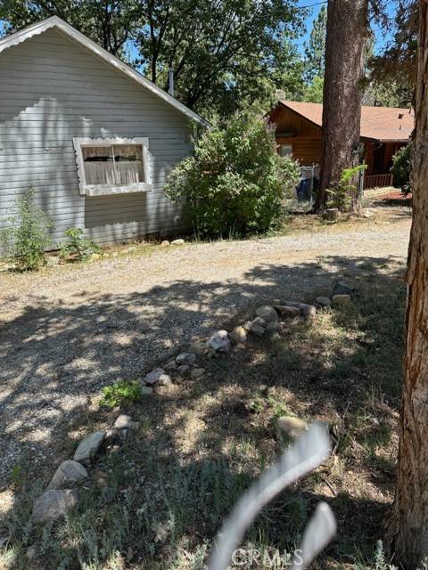 Sugarloaf, CA 92386,515 Holmes Lane