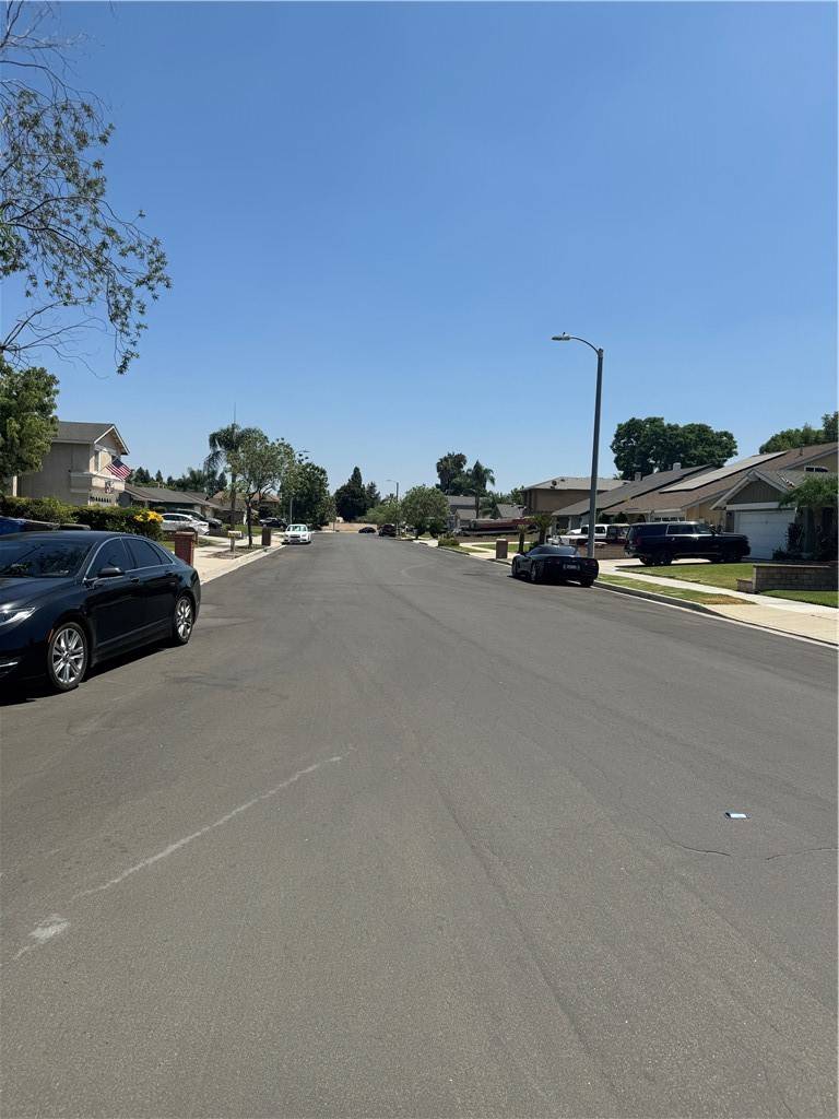 Ontario, CA 91761,2509 Canterbury Trail