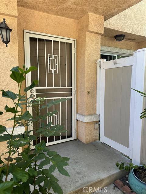 Pico Rivera, CA 90660,4004 Rosemead Boulevard #2