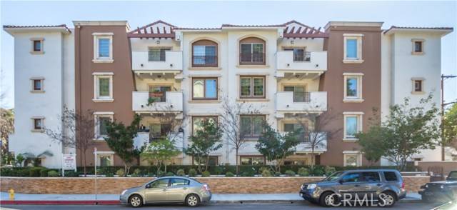 Studio City, CA 91604,4551 Coldwater canyon Avenue #203