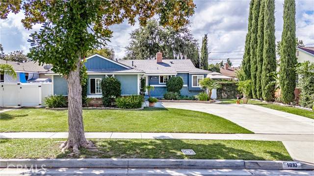 Fullerton, CA 92833,1810 W Olive Avenue