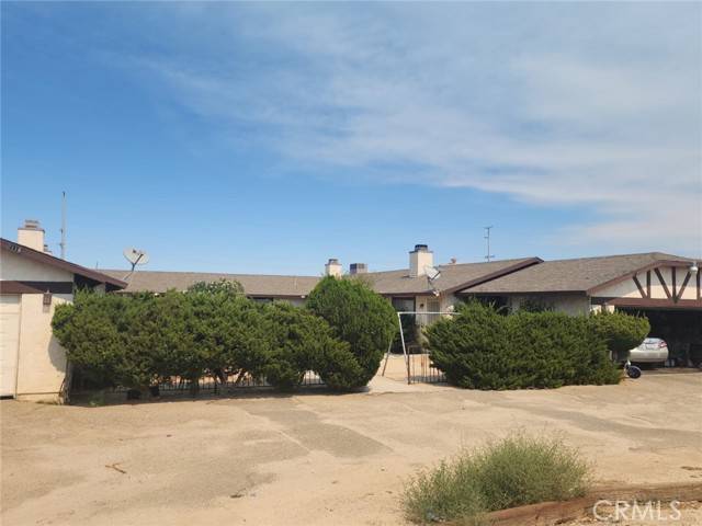 Apple Valley, CA 92308,21194 Laguna Road