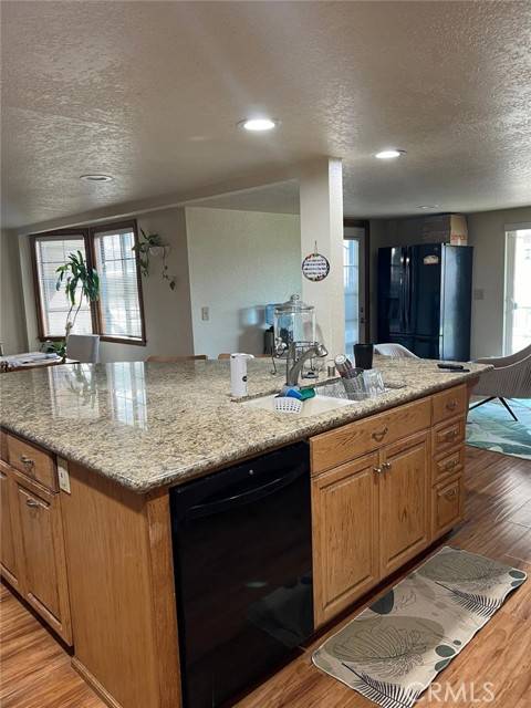 Hesperia, CA 92345,9535 Timberlane Avenue