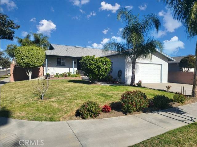 Bellflower, CA 90706,9825 Hoback Street