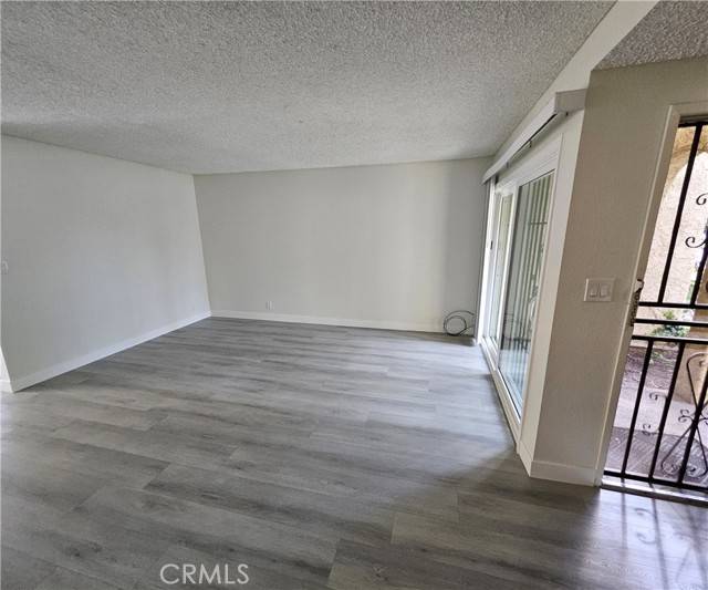 Alhambra, CA 91801,924 S 4TH Street #3