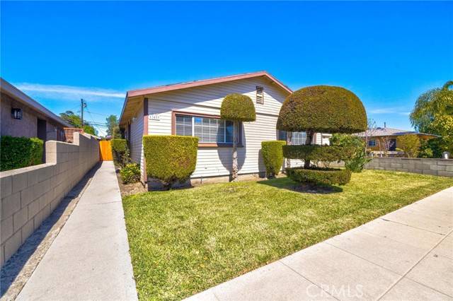 Long Beach, CA 90805,143 W 53rd Street