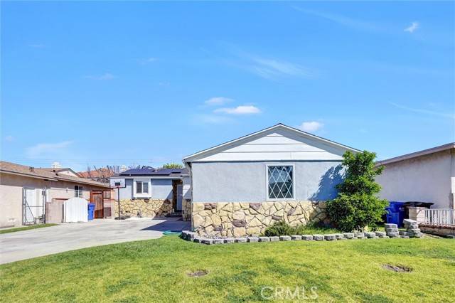 Downey, CA 90242,10219 Angell Street